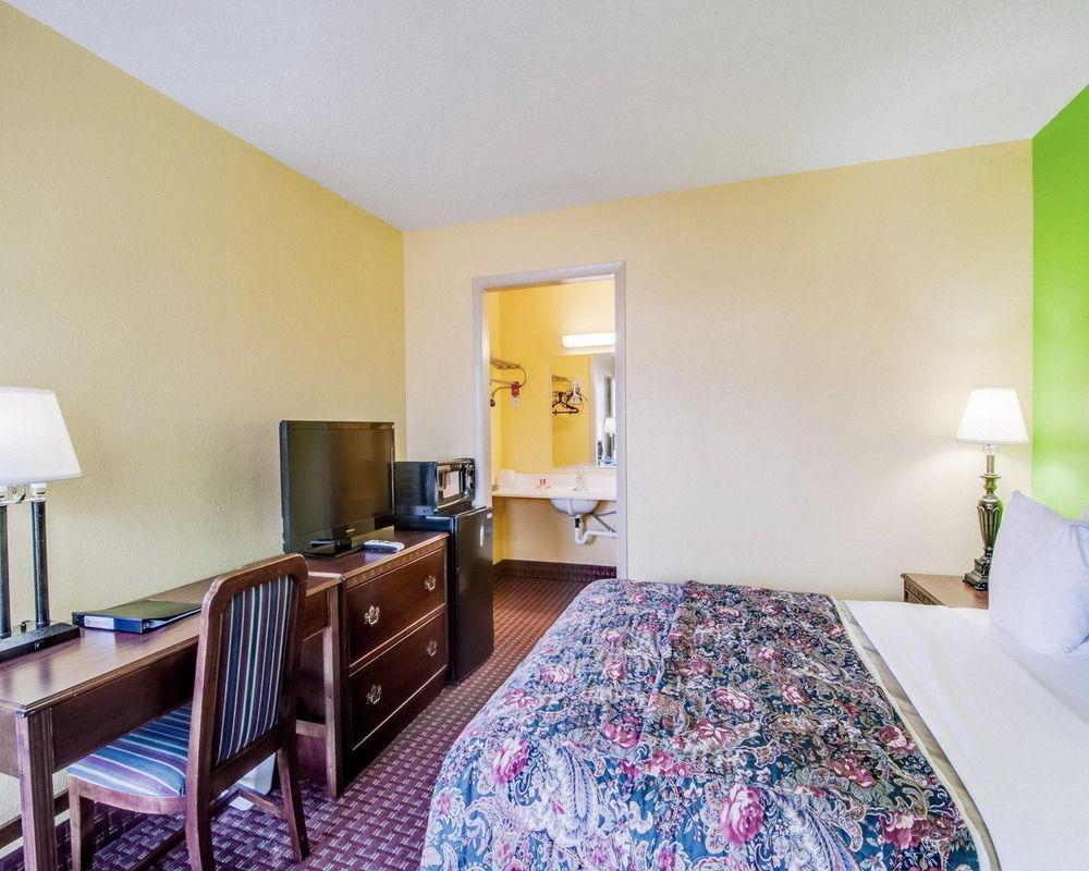 Econo Lodge Marion I-81 Zewnętrze zdjęcie